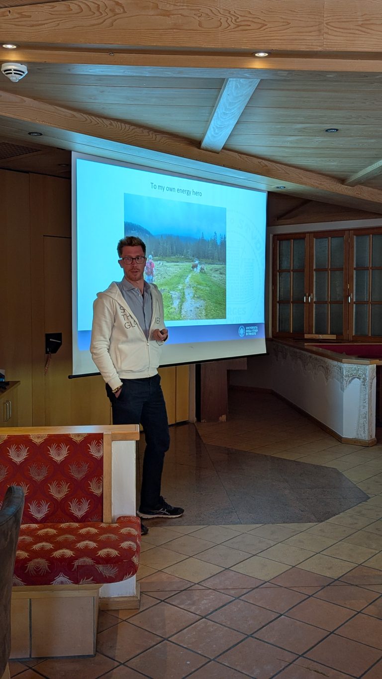 pxl 20250530 162511117