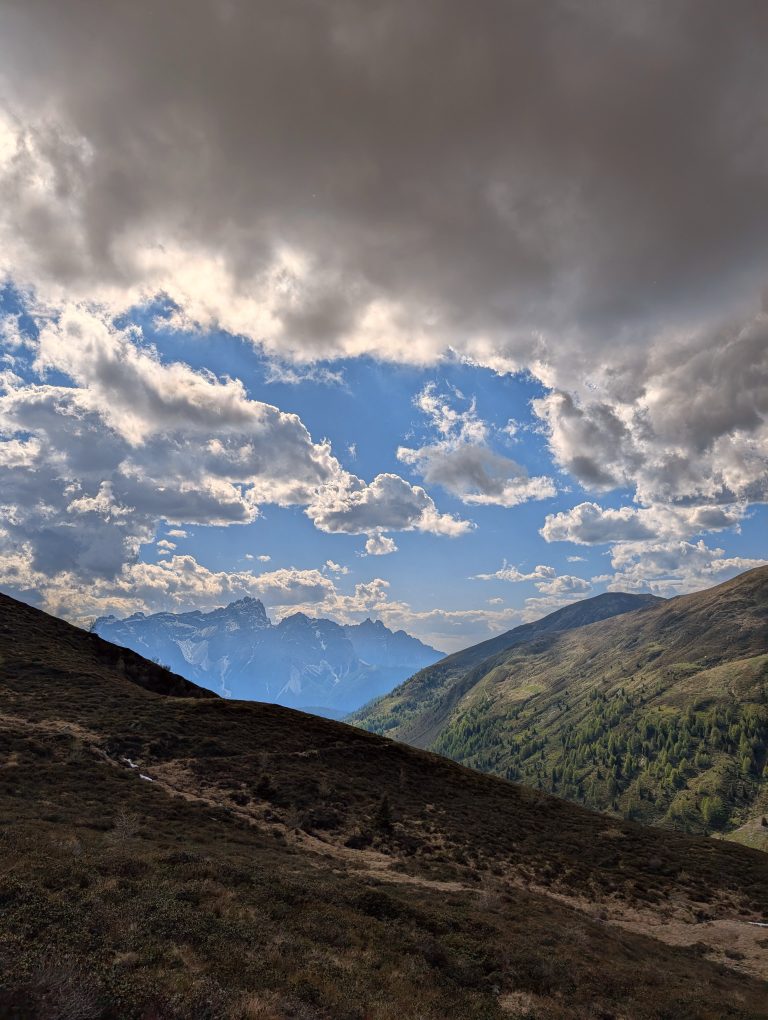 pxl 20250531 144612622~2